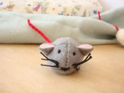 Cottontails Baby Handmade Felt*Handmade little felt mouse - grey