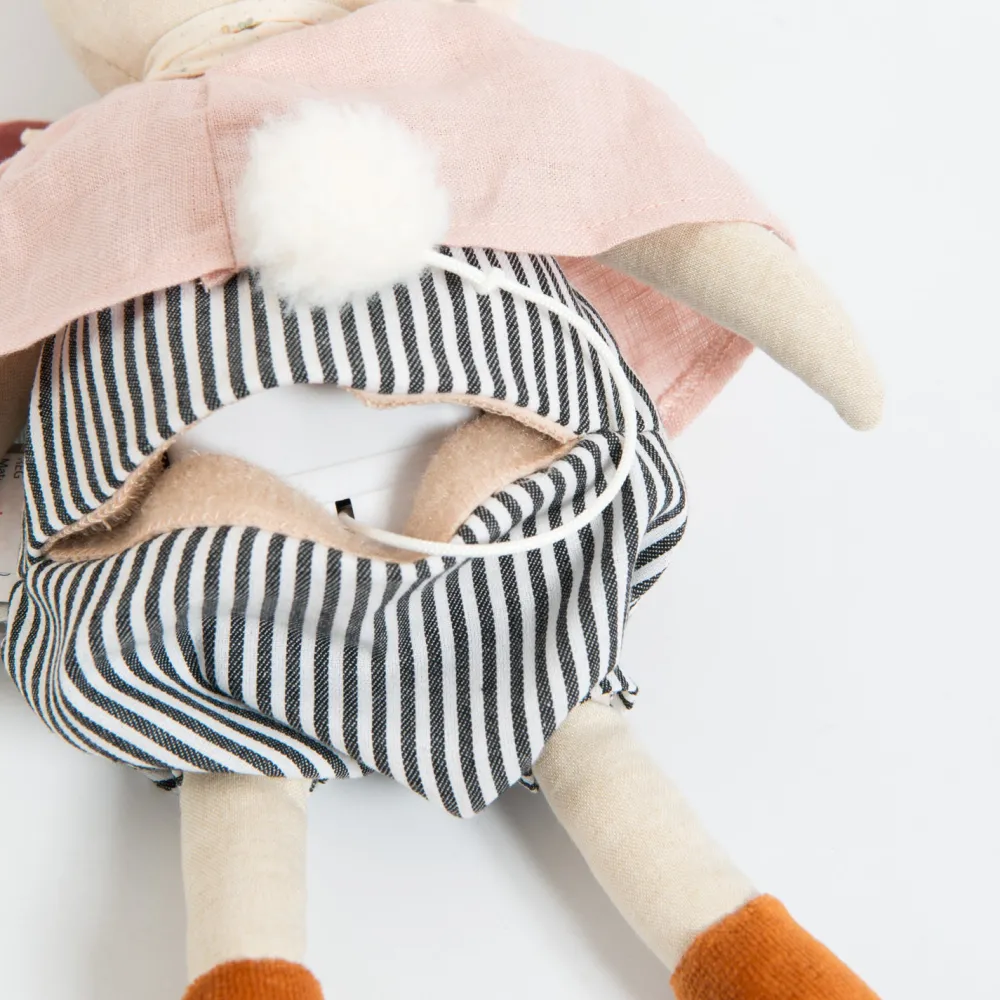 Cottontails Baby Bunnies For Babies | Musical & Activity*Moulin Roty musical linen rabbit