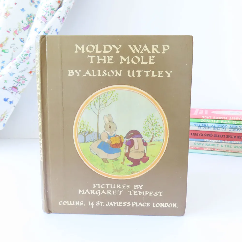Cottontails Baby Vintage | Vintage Bunnies*VINTAGE book - Moldy warp the Mole (1975)