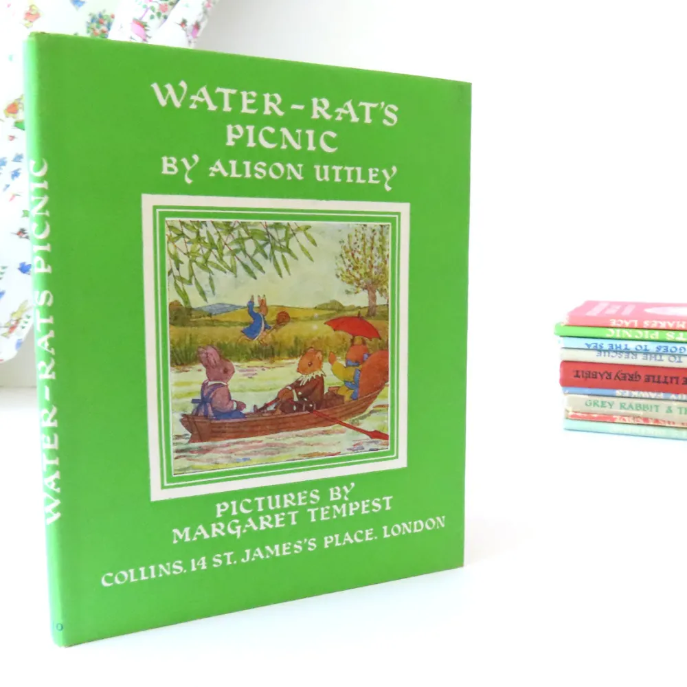 Cottontails Baby Vintage | Vintage Bunnies*VINTAGE book - Water-Rat's Picnic (1969)
