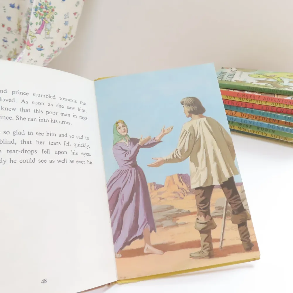 Cottontails Baby Vintage*VINTAGE Ladybird book - Rapunzel (1970s)