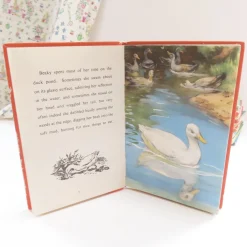 Cottontails Baby Vintage*VINTAGE Ladybird book - Beaky the Greedy Duck (mid 1960s)