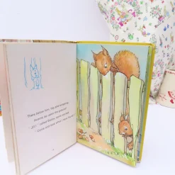 Cottontails Baby Vintage*VINTAGE Ladybird book - Bob Bushtail's Adventures (1973)